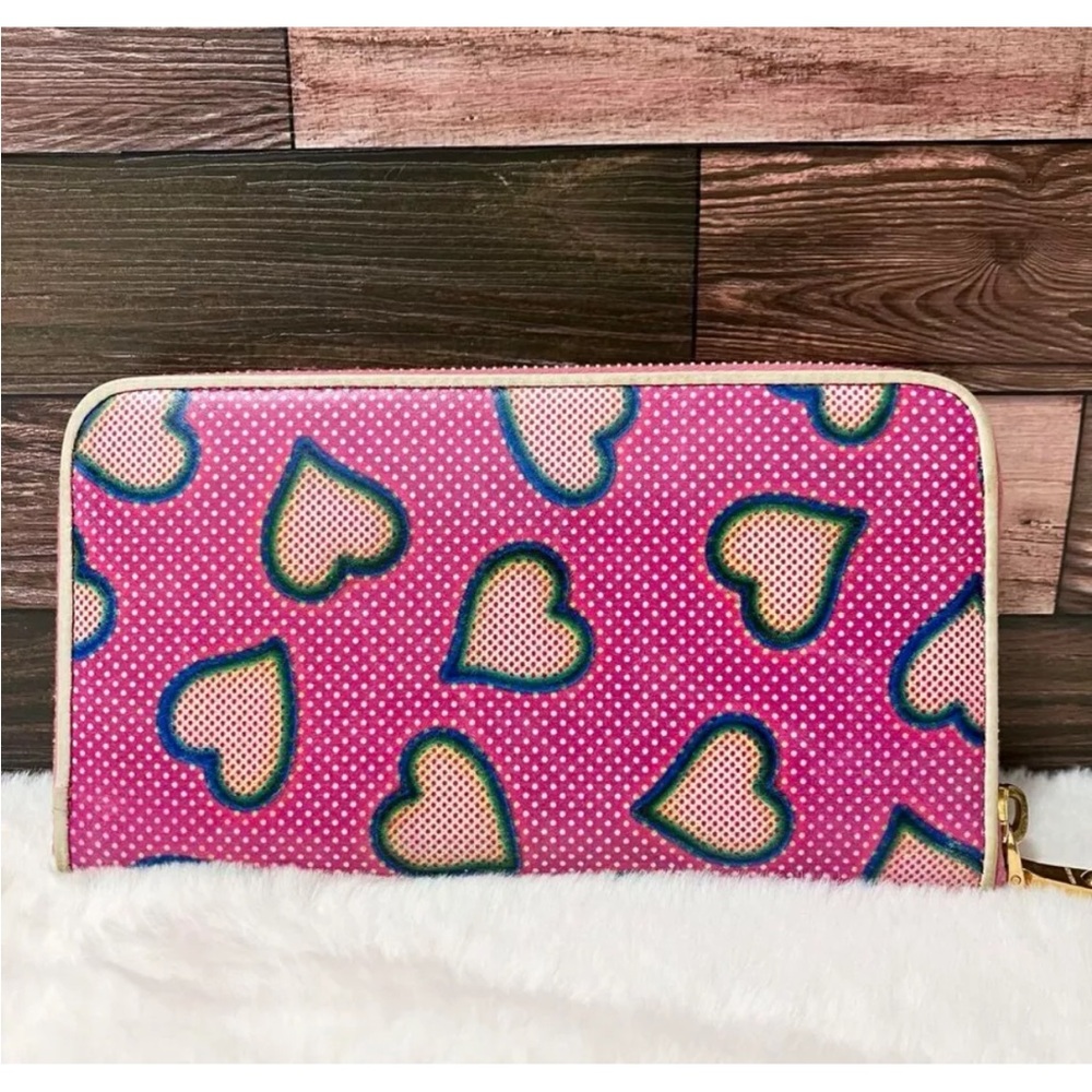 EUC MIU MIU Long Leather Wallet Purse Heart Zip Around Pink Leather Authentic - Picture 3 of 10